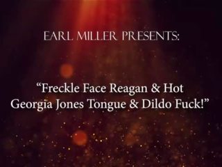 Freckle פנים רייגן & נפלאה גאורגיה jones לשון & דילדו fuck&excl;